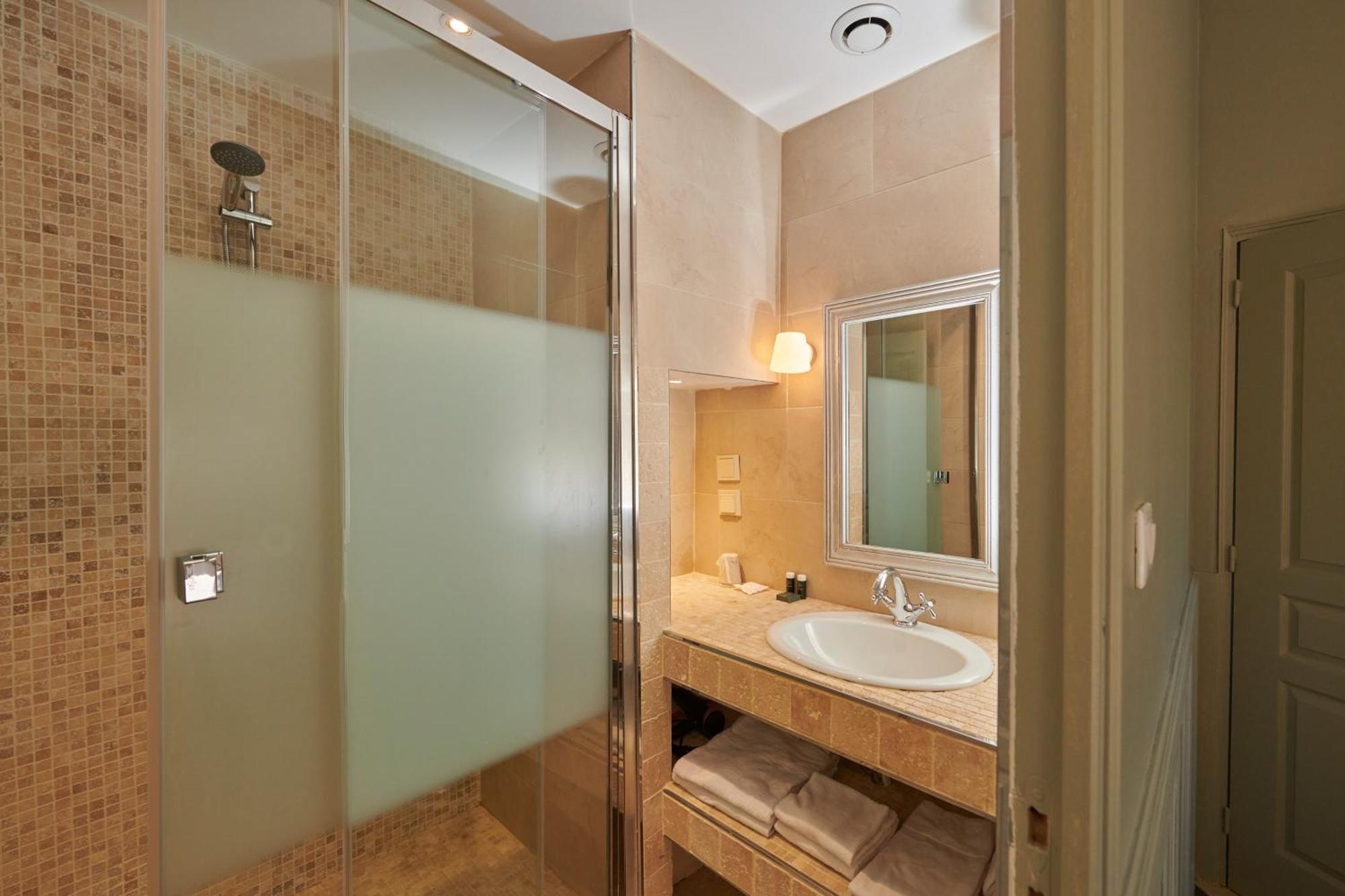 Boutique Hotel Chateau Beaupin Restaurant & Wellness Marsella Habitación foto